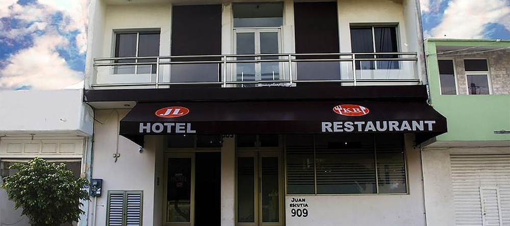 Hotel JL, 夸察夸尔科斯 — 照片 1