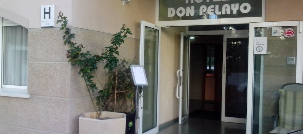 Hotel Don Pelayo, 拉尔布斯 — 照片 1