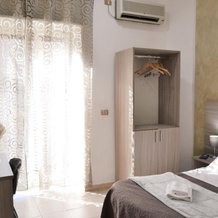 Hotel Colombo, Naples — photo 4