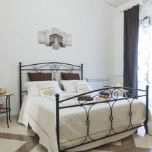 Laetitia Guest House 32, Aversa — photo 3