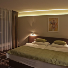 Hotel A Restaurace Split, 卡达尼 — 照片 5