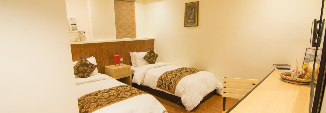 Hotel Carmelita, Тугегарао — фото 1