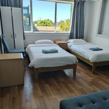 1 Double 2 Single 2 Sofa Beds Suite 4, Нью-Линн — фото 5