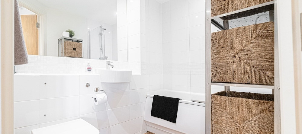 Hampton Leigh - Executive Apartment in Leamington Spa, 皇家利明顿温泉 — 照片 1