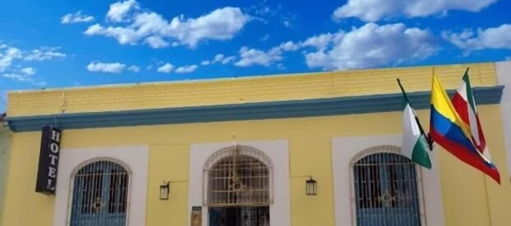 Hotel Posada Santa Elena, 通哈 — 照片 1