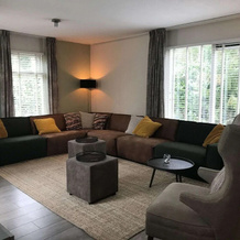 Detached villa with enclosed wooded garden with lawn, jacuzzi and infrared sauna, 霍尔滕 — 照片 4