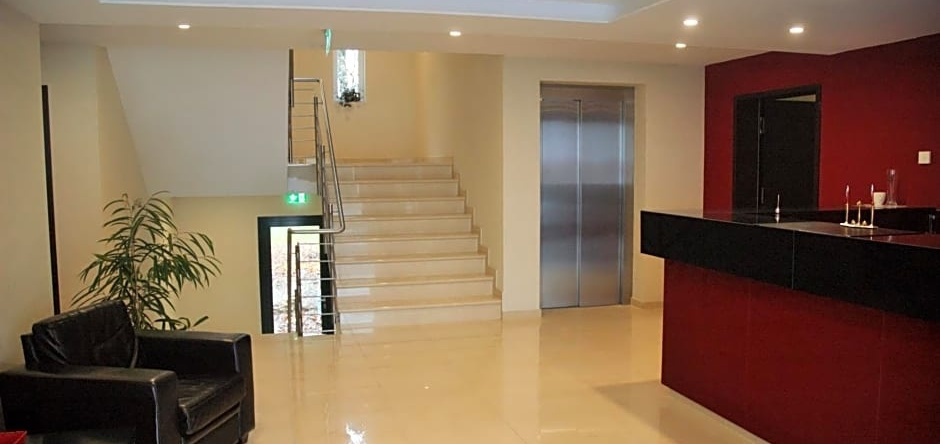 Aparthotel Deluxe, Оберкохен — фото 1