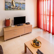 Comfortable Apartment Near The Sea, Ампоста — фото 2