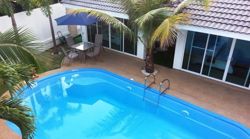 Coconut Palms Bungalow, 坎塔拉威猜 — 照片 1