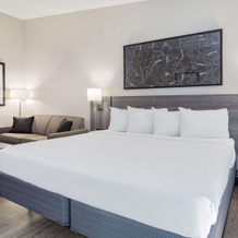 Ramada By Wyndham Hartford North / Bradley Airport, Виндзор Локс — фото 5
