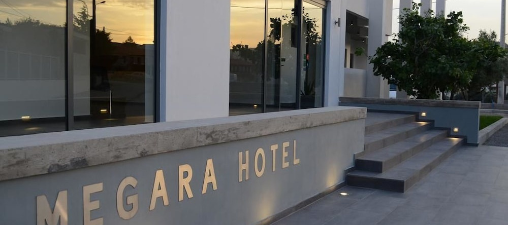 Megara Hotel, Мегара — фото 1