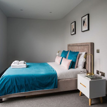 Flying Butler Boutique Apartments, Фарнборо — фото 5