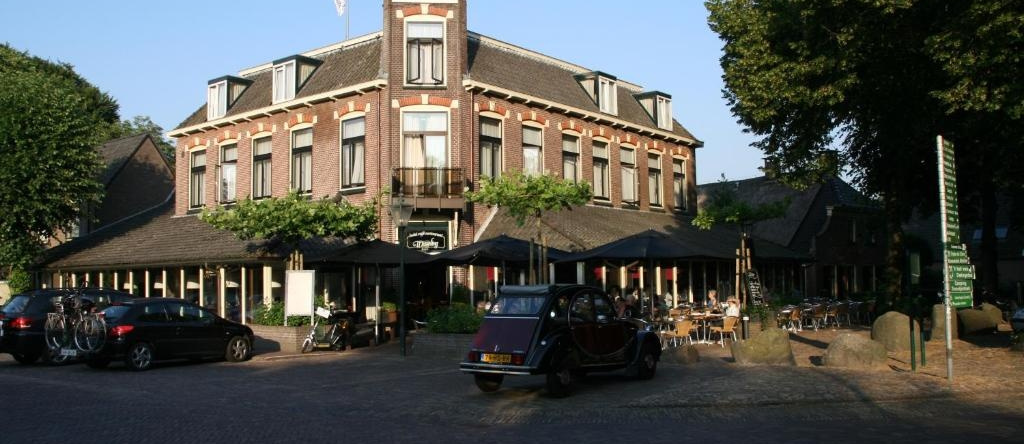 Hotel en Restaurant Wesseling, Dwingeloo — photo 1
