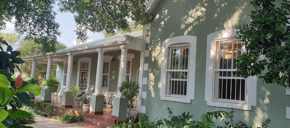 Bauhenia Guesthouse, 波切夫斯特鲁姆 — 照片 1