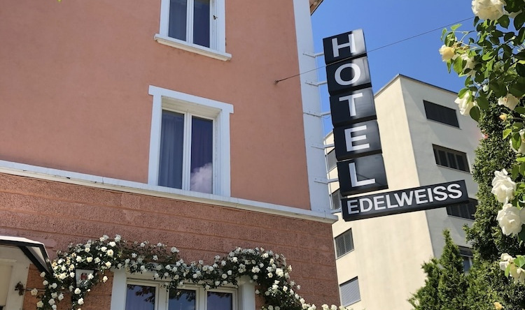 Hotel Edelweiss, 诺伊豪森莱茵瀑布 — 照片 1