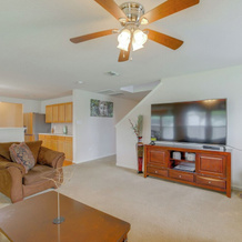 7 Mi to Downtown Baytown: Spacious Home w/ Yard, 贝敦 — 照片 2
