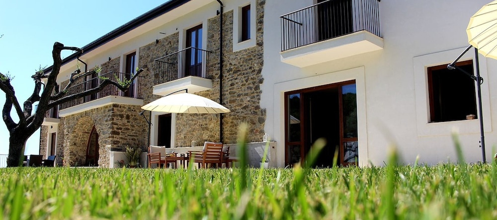 Casale Acquaviva, Torchiara — photo 1