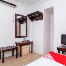 OYO 90742 I-home Hotel, Seri Iskandar — photo 4
