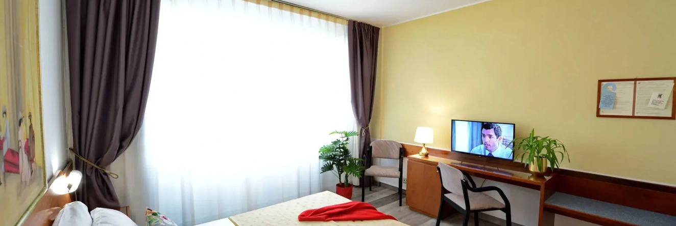 Hotel Krystal, Bussolengo — photo 1