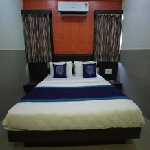 OYO Rooms Sahkari Jin Cross Road, Himatnagar — photo 5