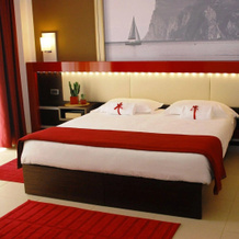 Kairos Garda Hotel, 卡斯泰尔诺沃德尔加尔达 — 照片 2