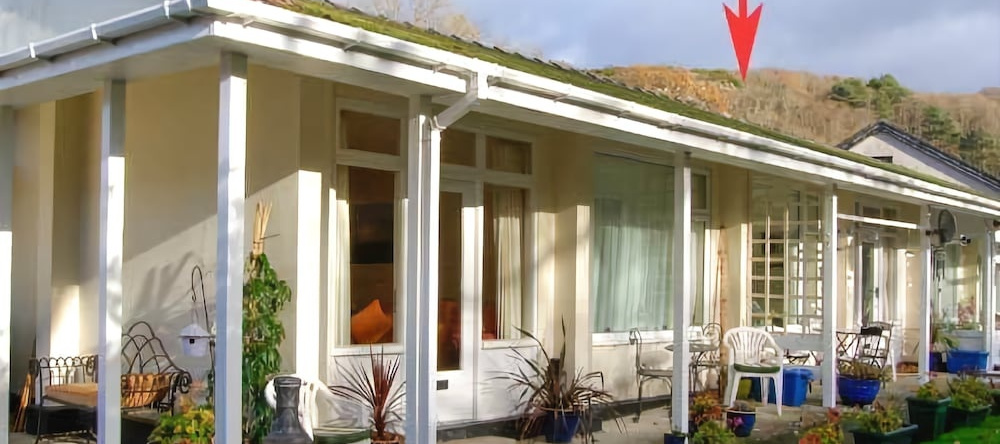 3 Riverside Bungalows, Llanbedr — photo 1