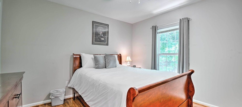 Visit Quantico & Fort Belvoir: Dumfries Home!, 邓弗里斯 — 照片 1