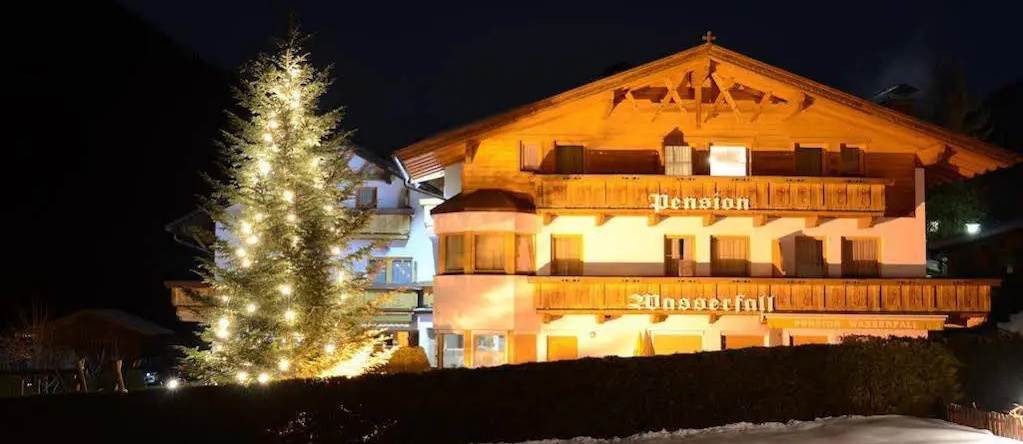 Pension Wasserfall, Neustift Im Stubaital — photo 1