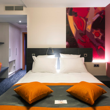 Orange Hotel, 拉卢维耶尔 — 照片 5