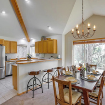 Idyllic Redmond Townhome W/ Furnished Deck!, Редмонд — фото 5