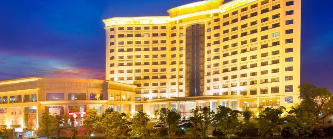The Grand Plaza Hotel, 吉安 — 照片 1