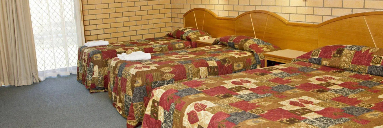 Hilltops Retreat Motor Inn, 扬 — 照片 1