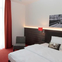 The Classic Oldtimer Hotel, Ingolstadt — photo 2