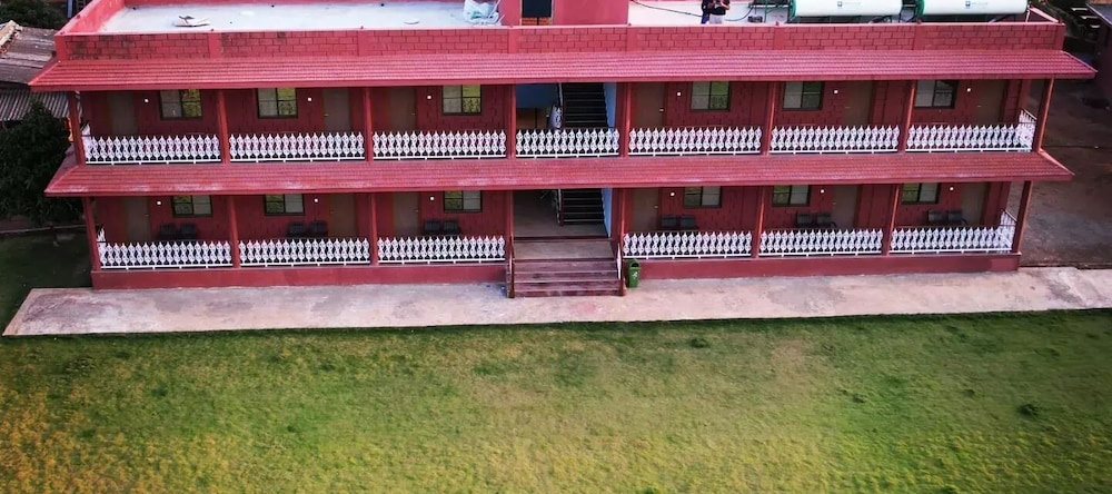 Beach Village Resort, Shrivardhan — photo 1