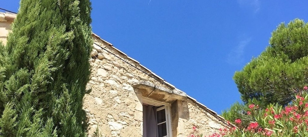 Domaine Le Grand Belly, Rochefort-du-Gard — photo 1