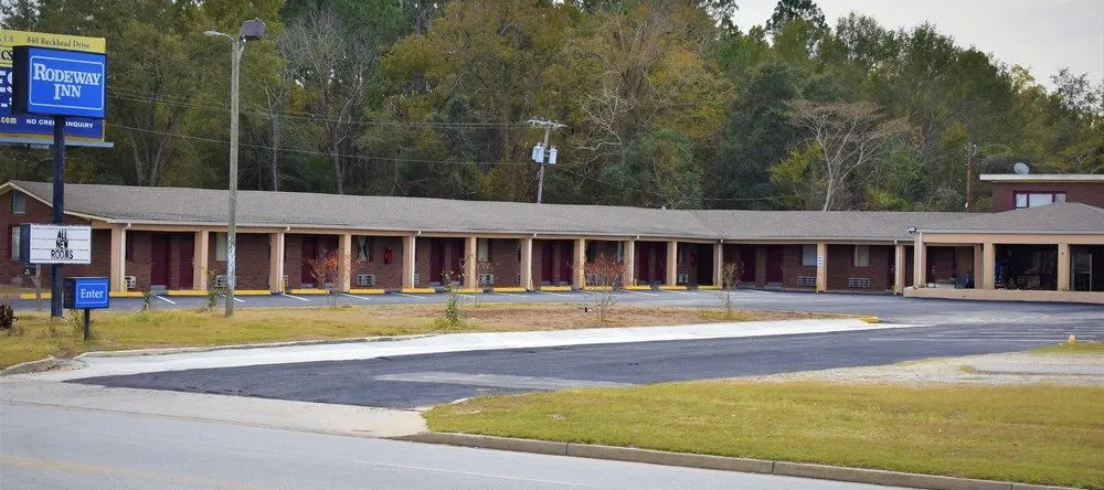 New Swainsboro Inn, 斯温斯伯勒 — 照片 1