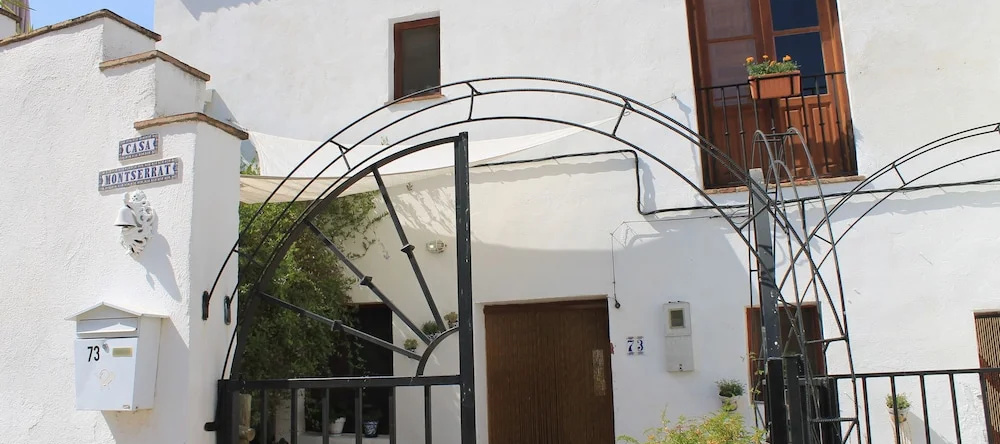 Casa Mundo - 16th-century Country House With 21 m² Pool, Barbecue - Andalusia, 皮诺斯德尔瓦列 — 照片 1