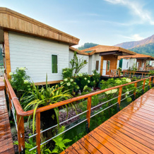 Pondanu Cabins By The Lake, Батурити — фото 5