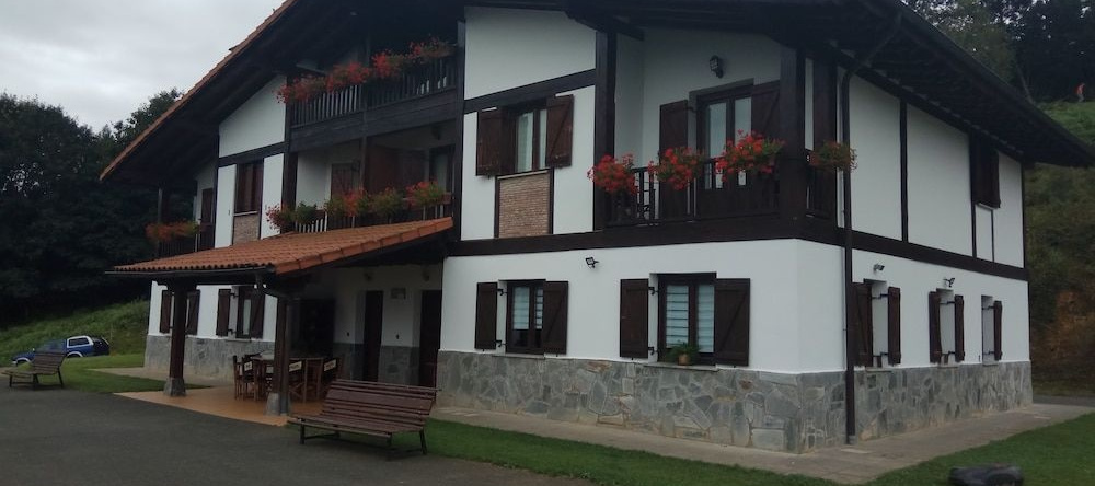 Agroturismo Landagarre, Azkoitia — photo 1