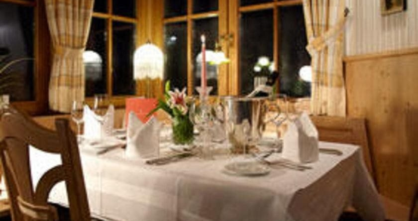 Hotel Restaurant Café Rapp, 柯尼希斯费尔德 — 照片 1
