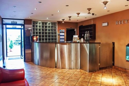 Kompleks Noclegowo-Gastronomiczny Laguna, Strzelce Opolskie — photo 1