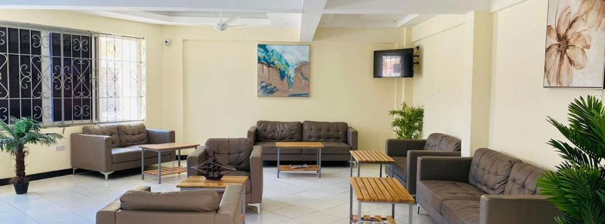 Merry Villa Hotel & Apartments, Мтвапа — фото 1