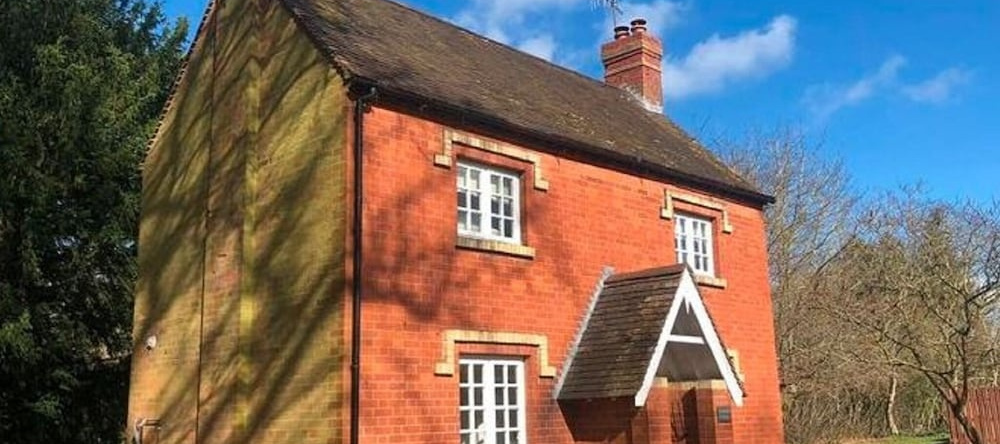 Vintage Holiday Home in Worcestershire With Jacuzzi, 塞文河畔斯托波特 — 照片 1