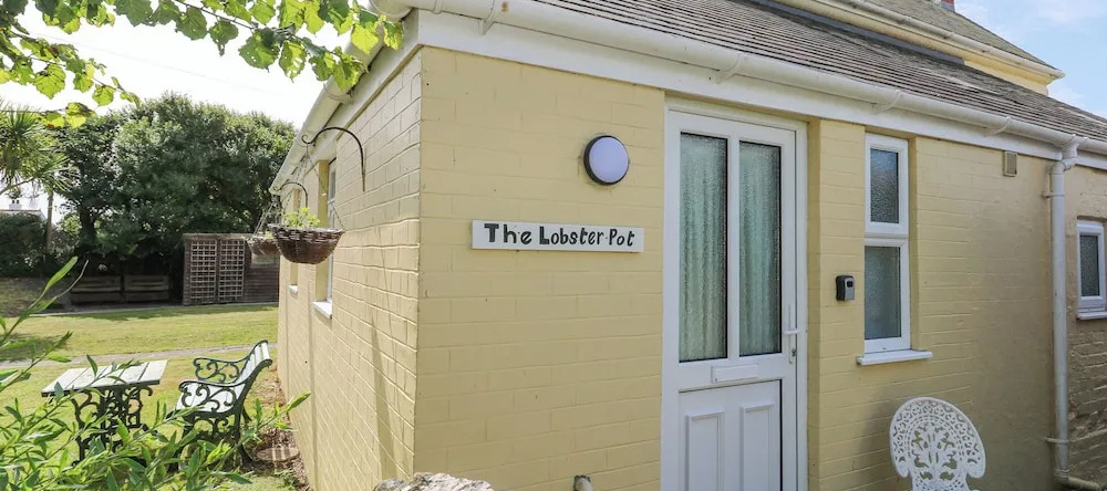 The Lobster Pot, Лизард — фото 1