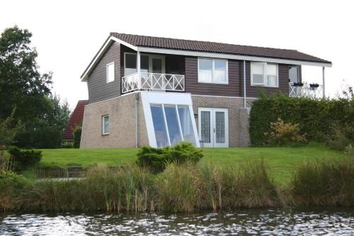 Hogenboom Bungalowpark Emslandermeer, 安洛 — 照片 1