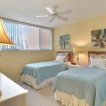 Trillium 2C Beach Front Condo With Private Balcony/Pool!, Мадейра-Бич — фото 4
