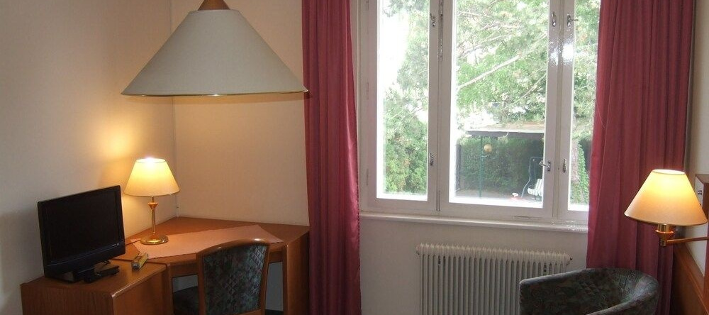 Strandbad Hotel Eden, 巴登 — 照片 1