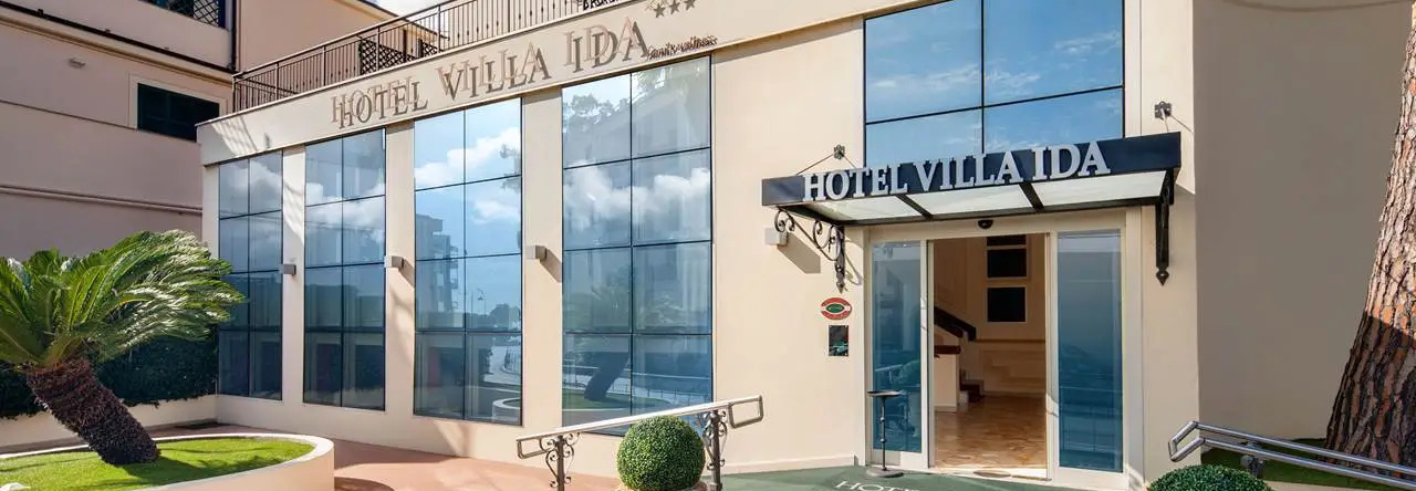 Hotel Villa Ida, Laigueglia — photo 1
