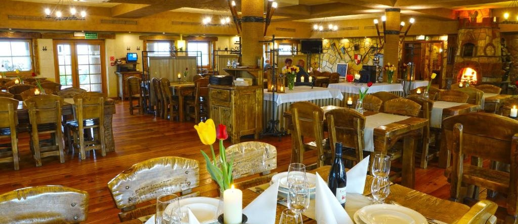 Restauracja i Hotel Rycerski, 索斯诺维茨 — 照片 1