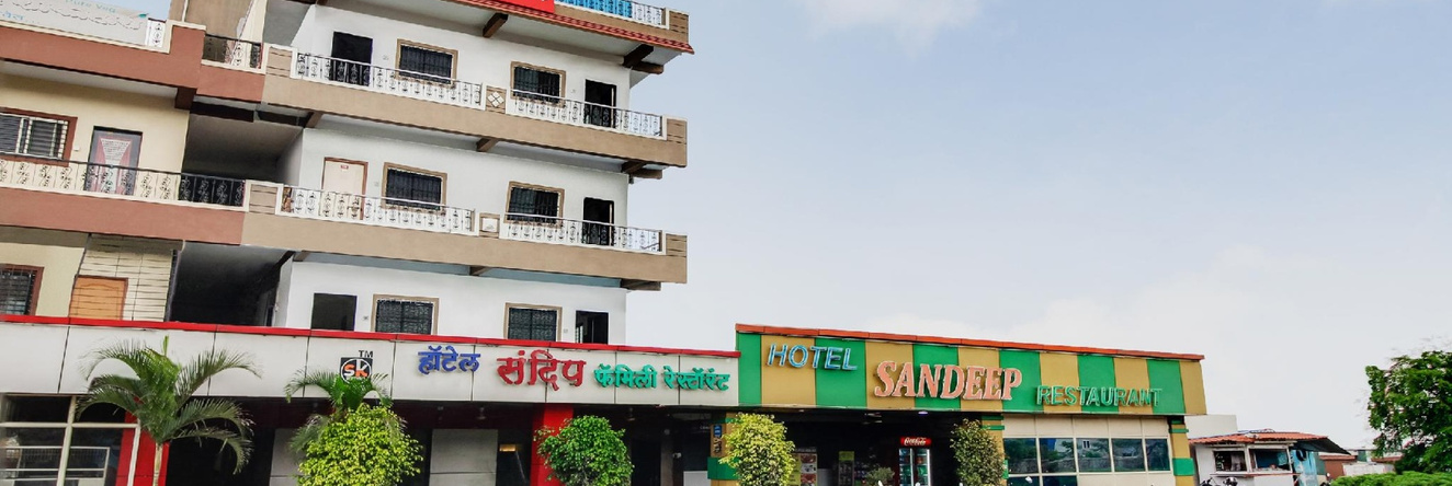 OYO 43680 Hotel Sandeep, Ranjangaon — photo 1